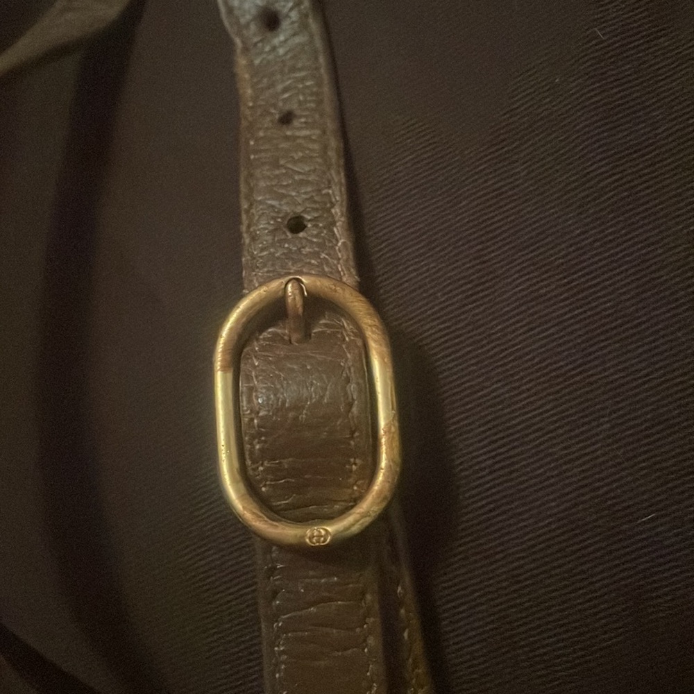 Authentic π GUCCI GG Supreme Sherry Line Shoulder Bag dust bag included. - Picture 9 of 17